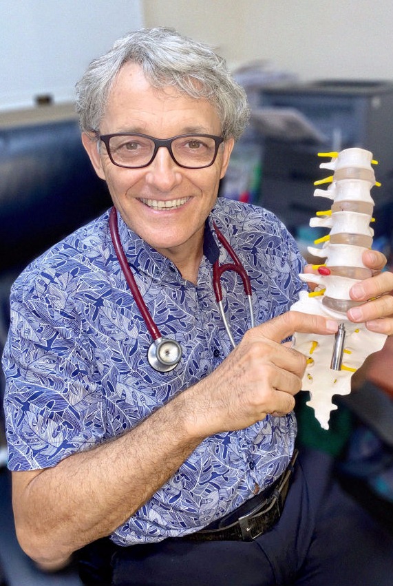 Dr Hardcastle Back Pain Specialst and General Practioner in Darwin